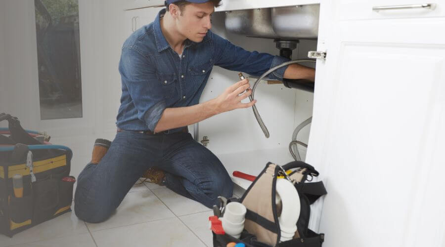 Professional same day plumber in Hawk Point, MO